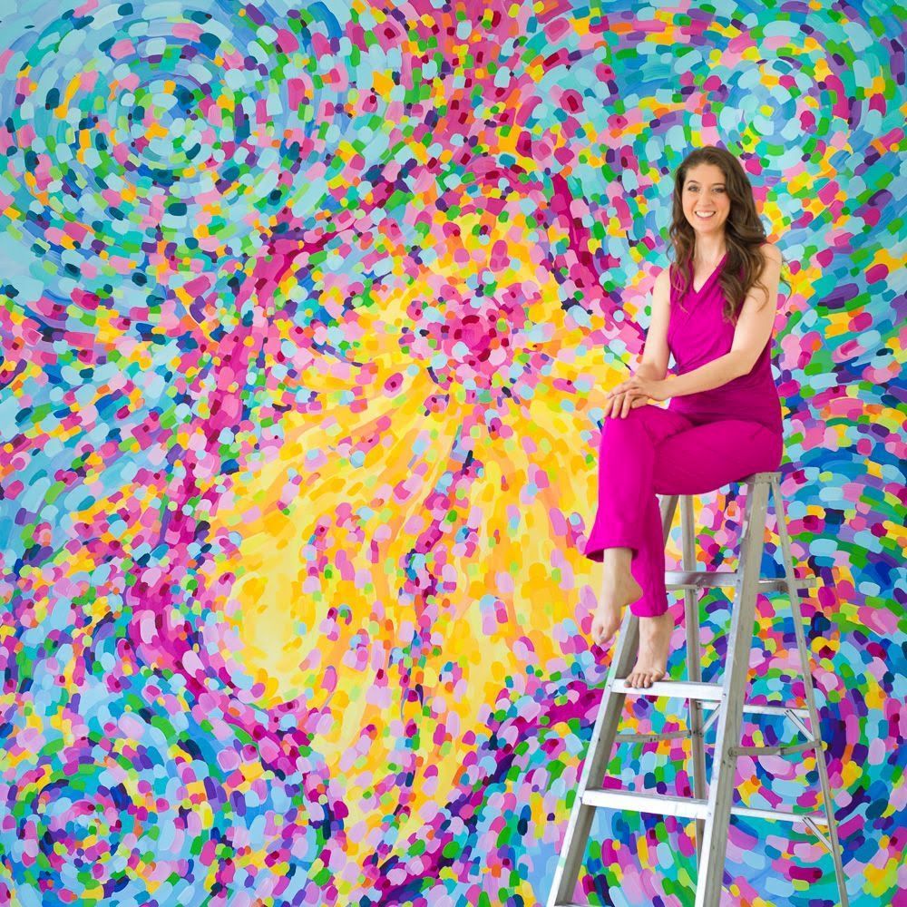 laura-hollick-with-yoni-painting